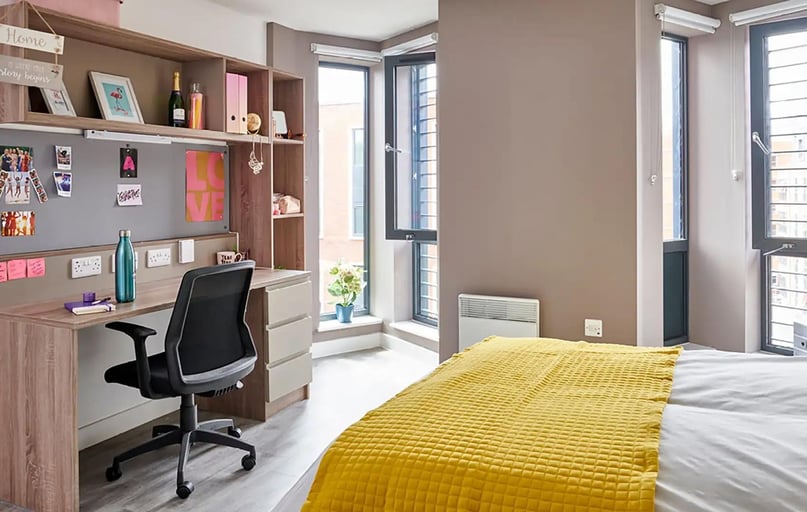 Howard Gardens, Adamstown, Cardiff - Image 1